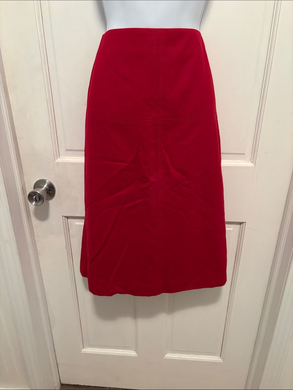 Ann Taylor Classic Red A-Line Wool blend Women's Skirt size 8P